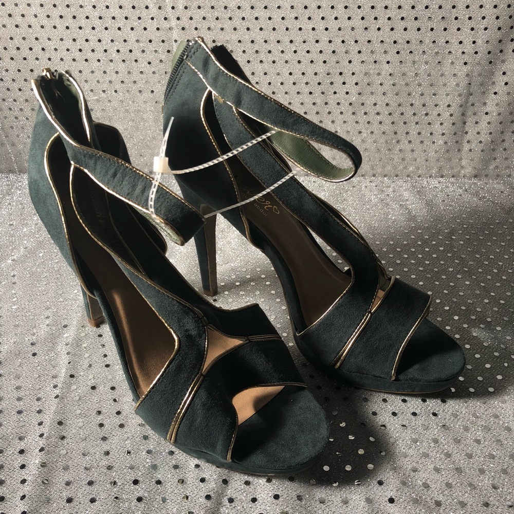 green heels